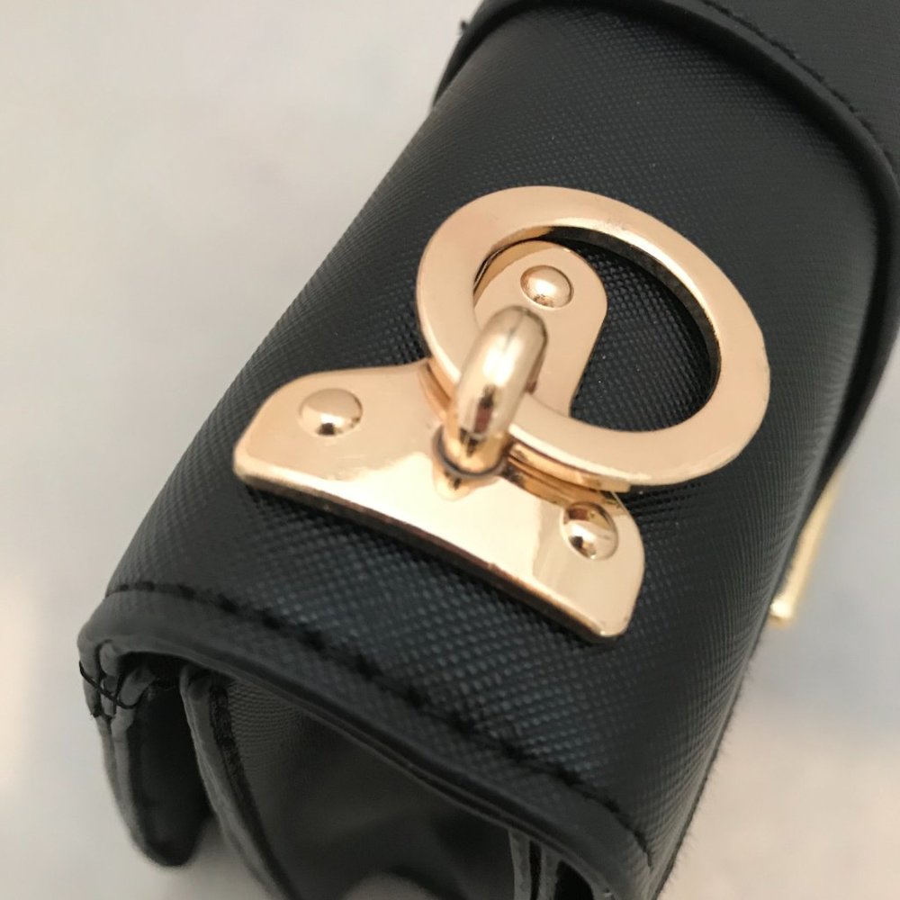 Crossbody with faux cowhide - Picture 3 of 6